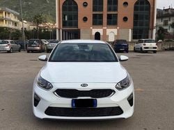 Bianco Usata 2020 Kia Ceed Due volumi | 16.500 €