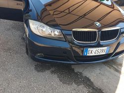 Usata 2006 BMW 320 Tre volumi | 3000 € (Buon prezzo)