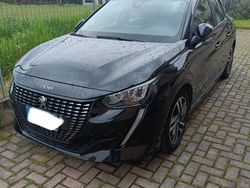 Usata 2023 Peugeot 208 Due volumi | 13.500 € (Buon prezzo)
