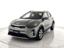 Astro gray Usata 2025 Kia Stonic Style SUV | 15.800 € (Buon prezzo)