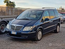 Blu Usata 2008 Lancia Phedra Monovolume | 1500 €