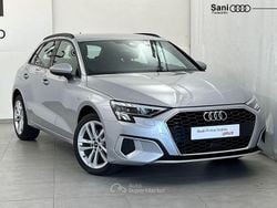 Grigio Usata 2024 Audi A3 Advanced Tre volumi | 28.500 € (Buon prezzo)