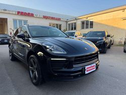 Nero Usata 2024 Porsche Macan SUV | 78.900 € (Cara)