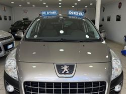 Oro Usata 2009 Peugeot 3008 Monovolume | 4999 € (Buon prezzo)