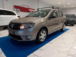 Beige Usata 2014 Dacia Sandero Due volumi | 6400 € (Buon prezzo)