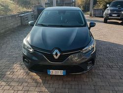 Grigio Usata 2019 Renault Clio IV Intens Tre volumi | 10.000 € (Buon prezzo)