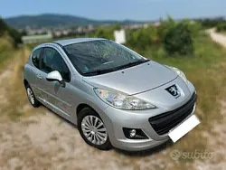 Grigio Usata 2011 Peugeot 207 Tre volumi | 3950 € (Buon prezzo)