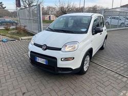 Bianco Usata 2023 Fiat Panda S Due volumi | 9990 € (Buon prezzo)