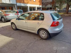 Usata 2007 VW Golf V Tre volumi | 3000 € (Buon prezzo)