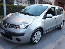 Argento Usata 2007 Nissan Note Visia Tre volumi | 2800 € (Cara)