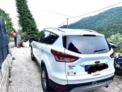 Bianco Usata 2014 Ford Kuga SUV | 8000 € (Buon prezzo)