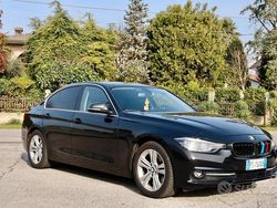 Nero Usata 2018 BMW 318 Luxury Line Tre volumi | 18.000 € (Buon prezzo)