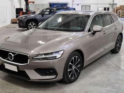 Grigio Usata 2020 Volvo V60 Business Edition Station wagon | 17.200 € (Ottimo prezzo)