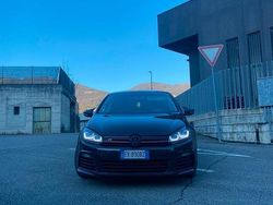 Usata 2011 VW Golf VI R-line Due volumi | 7000 € (Buon prezzo)