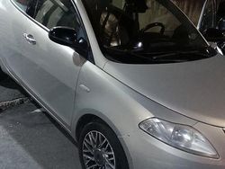 Grigio Usata 2011 Lancia Ypsilon Due volumi | 3800 € (Ottimo prezzo)