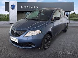 Blu Usata 2023 Lancia Ypsilon Silver Due volumi | 12.950 € (Buon prezzo)
