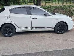 Usata 2012 Alfa Romeo Giulietta Progression Due volumi | 4500 € (Ottimo prezzo)