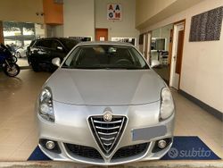 Usata 2015 Alfa Romeo Giulietta Tre volumi | 5500 €