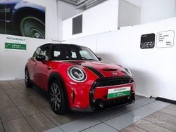 Rosso Usata 2022 Mini Cooper S Classic Due volumi | 21.600 € (Super prezzo)