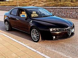 Nero Usata 2008 Alfa Romeo 159 Tre volumi | 1990 €