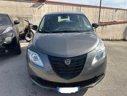 Grigio Usata 2015 Lancia Ypsilon Gold Due volumi | 3950 €