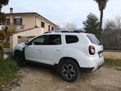 Bianco Usata 2019 Dacia Duster Tre volumi | 12.000 € (Buon prezzo)