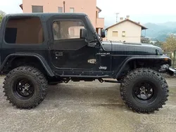 Usata 2000 Jeep Wrangler SUV | 19.000 €