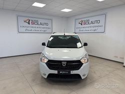 Bianco Usata 2021 Dacia Lodgy Comfort Monovolume | 11.900 € (Buon prezzo)