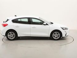 Usata 2021 Ford Focus Business Edition Tre volumi | 13.990 € (Buon prezzo)