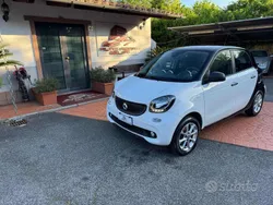 Bianco Usata 2019 Smart ForFour Tre volumi | 10.980 € (Buon prezzo)