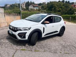 Bianco Usata 2024 Dacia Sandero Extreme Due volumi | 15.300 € (Buon prezzo)