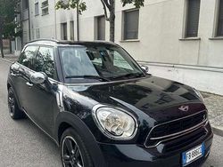 Nero Usata 2015 Mini Cooper SD Countryman SUV | 10.500 €
