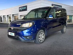 Blu Usata 2020 Fiat Doblò Lounge Monovolume | 14.350 € (Buon prezzo)