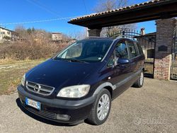 Nero Usata 2003 Opel Zafira Eco Monovolume | 1950 € (Molto cara)