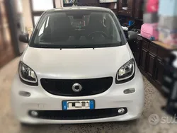 Usata 2015 Smart ForTwo Coupé Edition #1 Due volumi | 11.700 € (Buon prezzo)