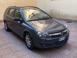 Blu Usata 2006 Opel Astra Station wagon | 1500 € (Buon prezzo)