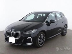Nero Usata 2023 BMW 218 Active Tourer Comfort Edition Monovolume | 27.000 €