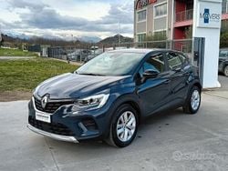 Grigio Usata 2022 Renault Captur Zen SUV | 17.500 € (Buon prezzo)