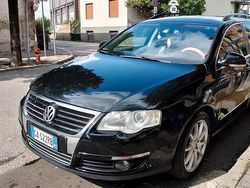 Nero Usata 2009 VW Passat Tre volumi | 2500 € (Super prezzo)