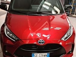 Rosso Usata 2021 Toyota Yaris Style Due volumi | 15.000 € (Ottimo prezzo)