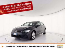 Grigio Usata 2022 VW Golf VIII Life Tre volumi | 19.120 € (Buon prezzo)