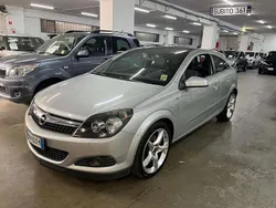 Grigio Usata 2008 Opel Astra GTC Cosmo Tre volumi | 3500 € (Buon prezzo)