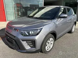 Grigio Nuova 2025 Ssangyong Tivoli SUV | 18.990 € (Molto cara)