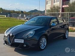 Grigio Usata 2017 Alfa Romeo Giulietta Super Tre volumi | 13.900 € (Buon prezzo)