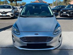 Grigio Usata 2018 Ford Fiesta Vignale Due volumi | 9999 € (Buon prezzo)