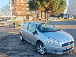 Grigio Usata 2008 Fiat Grande Punto Dynamic Due volumi | 3350 € (Buon prezzo)