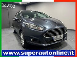 Grigio Usata 2014 Ford Fiesta Due volumi | 7900 € (Buon prezzo)