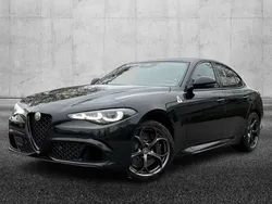 Nero Nuova 2024 Alfa Romeo Giulia Quadrifoglio Tre volumi | 85.950 € (Buon prezzo)