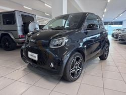 Nero Usata 2023 Smart ForTwo Electric Drive Passion Coupé | 17.900 € (Cara)