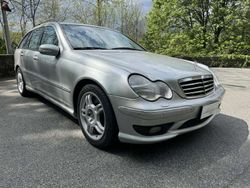 Argento Usata 2001 Mercedes C32 AMG AMG Station wagon | 18.900 €